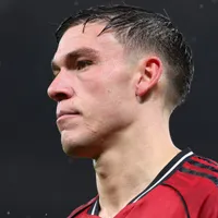 Manchester United estuda trocar Manuel Ugarte por Noah Sadiki