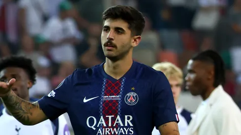 Lucas Beraldo em jogo do PSG. Foto: Francesco Scaccianoce/Getty Images