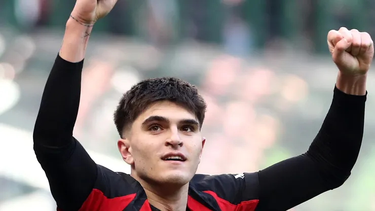 Bartesaghi e Torriani: jovens do Milan entram na mira do Arsenal para contratações futuras. (Foto: Marco Luzzani/Getty Images)