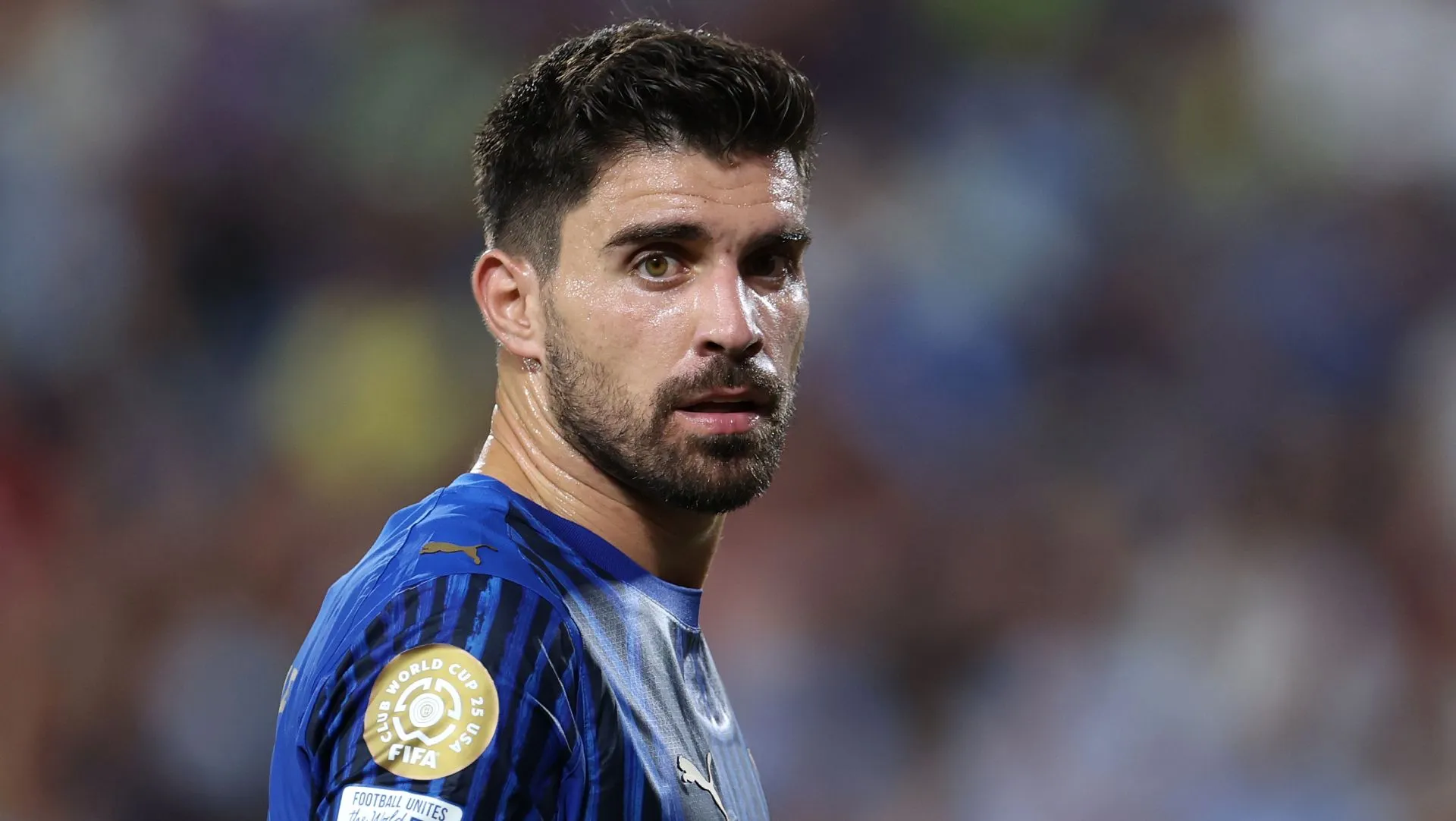 Rúben Neves alvo do Manchester United, assiste durante partida da Copa do Mundo de Clubes da FIFA 2025.