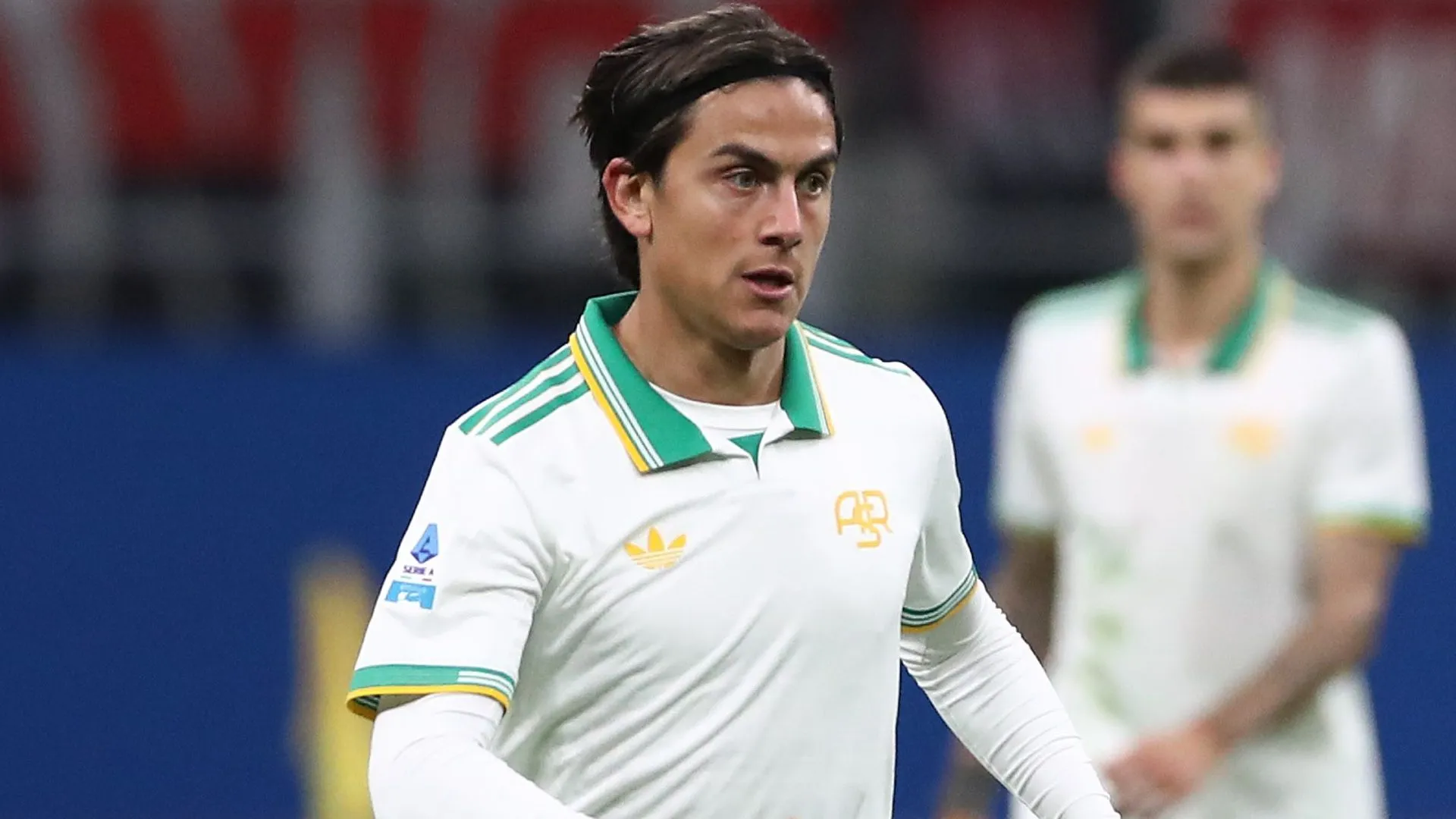 Dybala em partida da Roma. (Foto: Marco Luzzani/Getty Images)