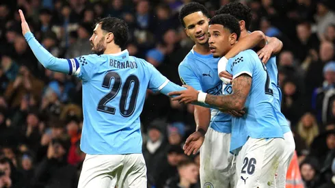 Savinho marcou um dos gols na vitória sobre o Brentford, pela Copa da Liga Inglesa