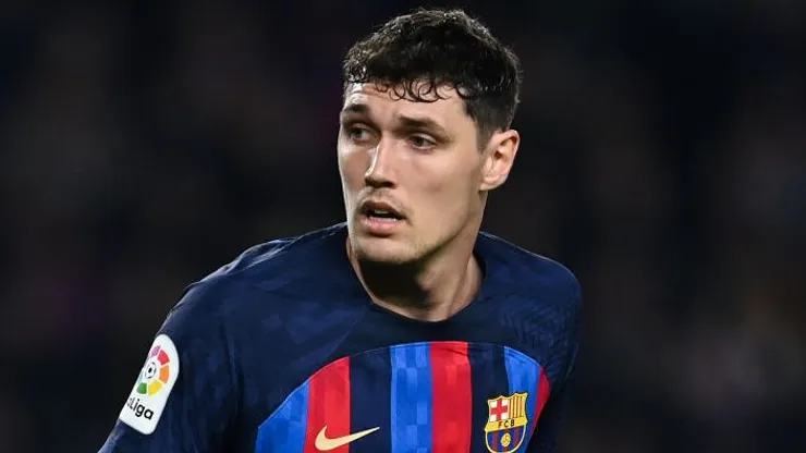 Andreas Christensen do FC Barcelona, disse que não se afeta com incerteza sobre o seu futuro (Foto: David Ramos/Getty Images)