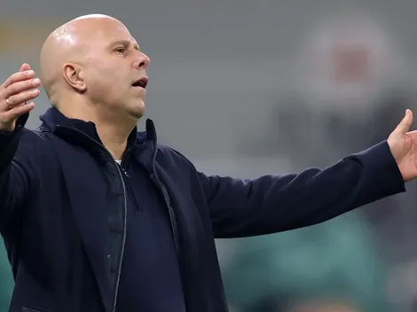 Arne Slot atualiza sobre lesão de Szoboszlai e confirma desfalques do Liverpool