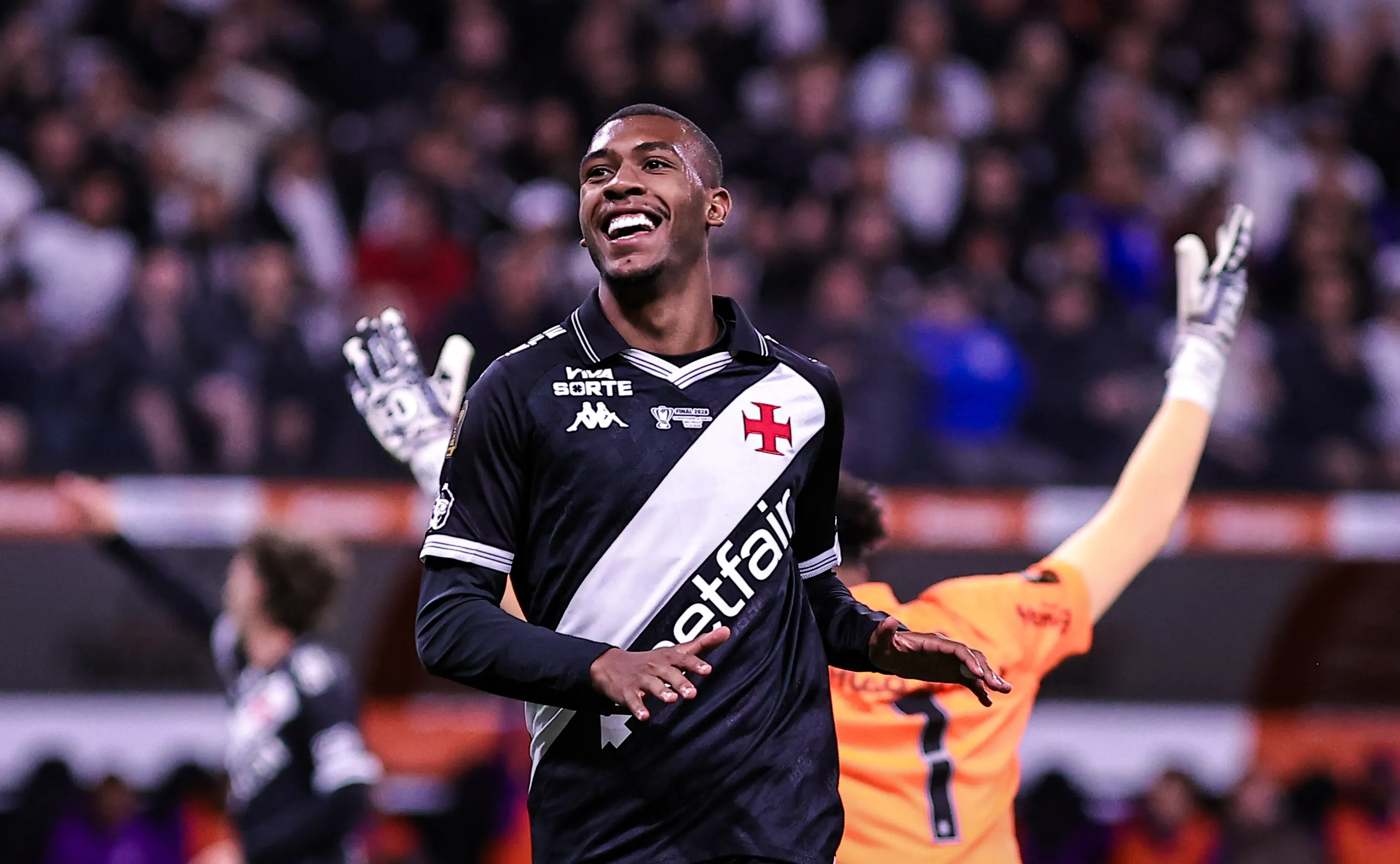 COPA DO BRASIL 2025, CORINTHIANS X VASCO – Rayan jogador do Vasco durante partida contra o Corinthians no estádio Arena Corinthians pelo campeonato Copa Do Brasil 2025. Foto: Fabio Giannelli/AGIF