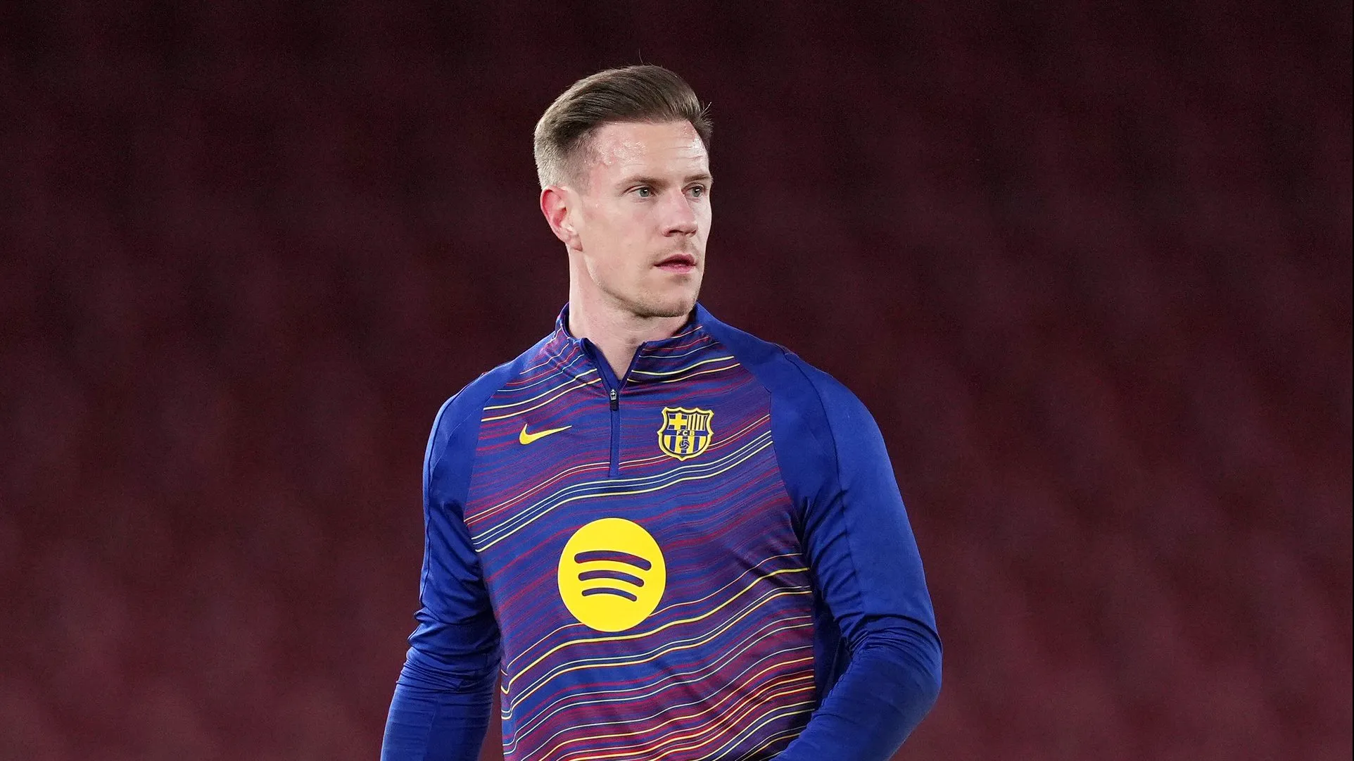 Ter Stegen com uniforme de treino do Barcelona