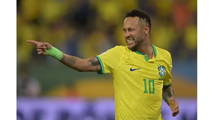 Em apresentação no Peru, Mano Menezes condiciona futuro de Neymar à mudança de postura. (Foto: Pedro Vilela/Getty Images)