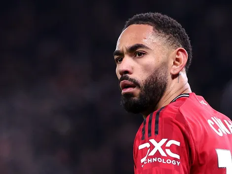 Manchester United e Aston Villa se enfrentam às 13h30