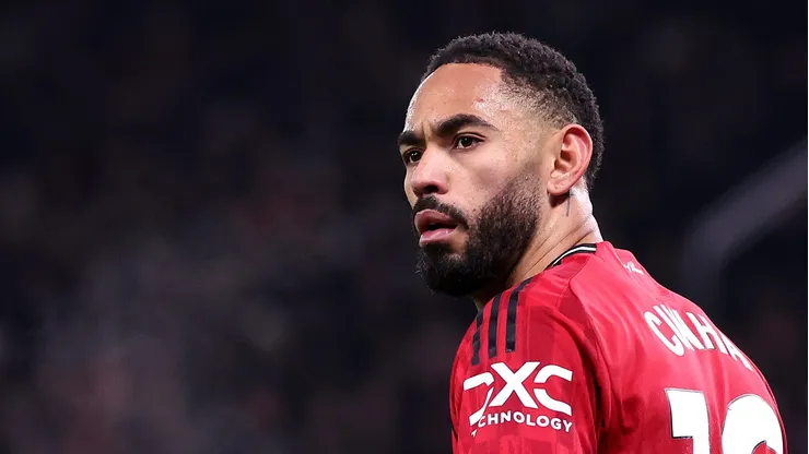 Manchester United visita o Aston Villa pela Premier League. Foto: Alex Livesey/Getty Images