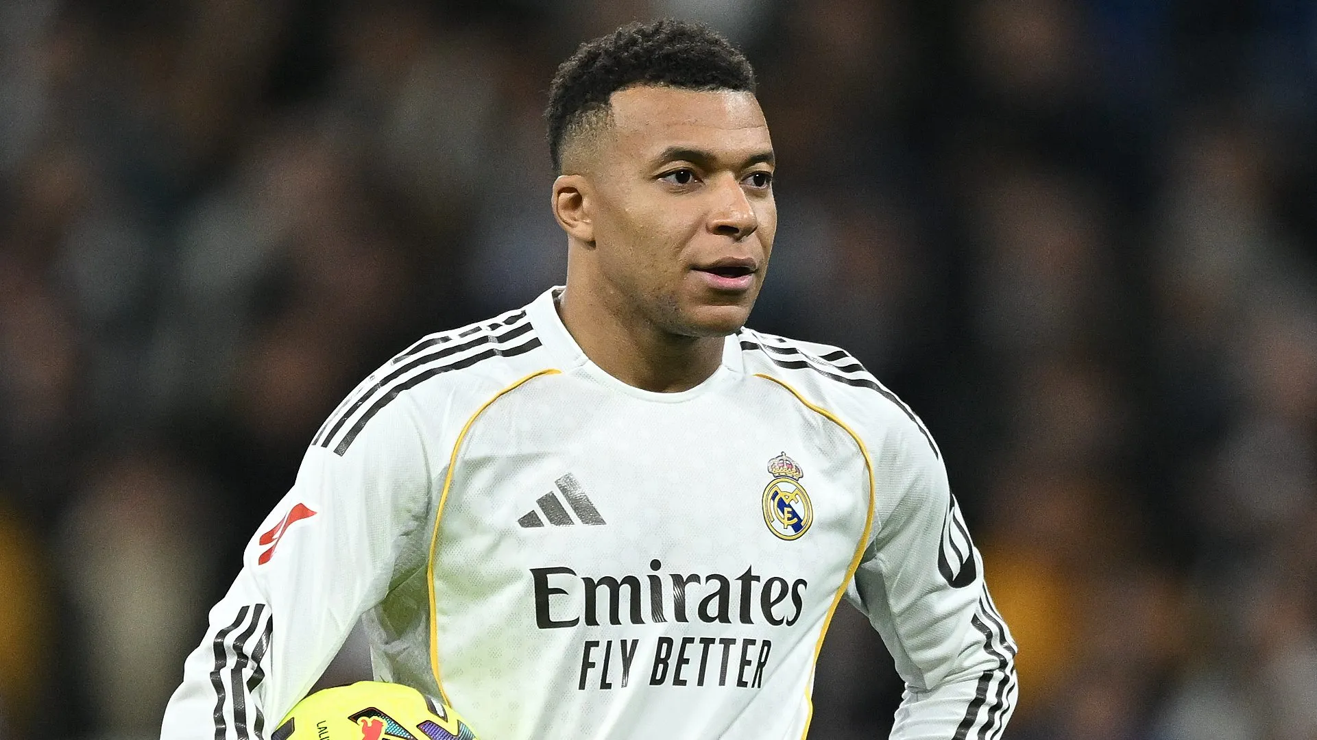 Kylian Mbappé após marcar pelo Real Madrid. (Photo by Denis Doyle/Getty Images)