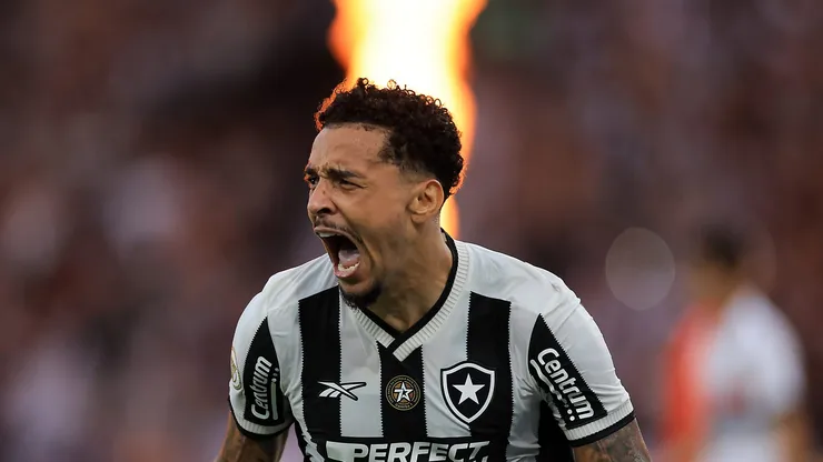 O volante Gregore em jogo do Botafogo (Buda Mendes/Getty Images)