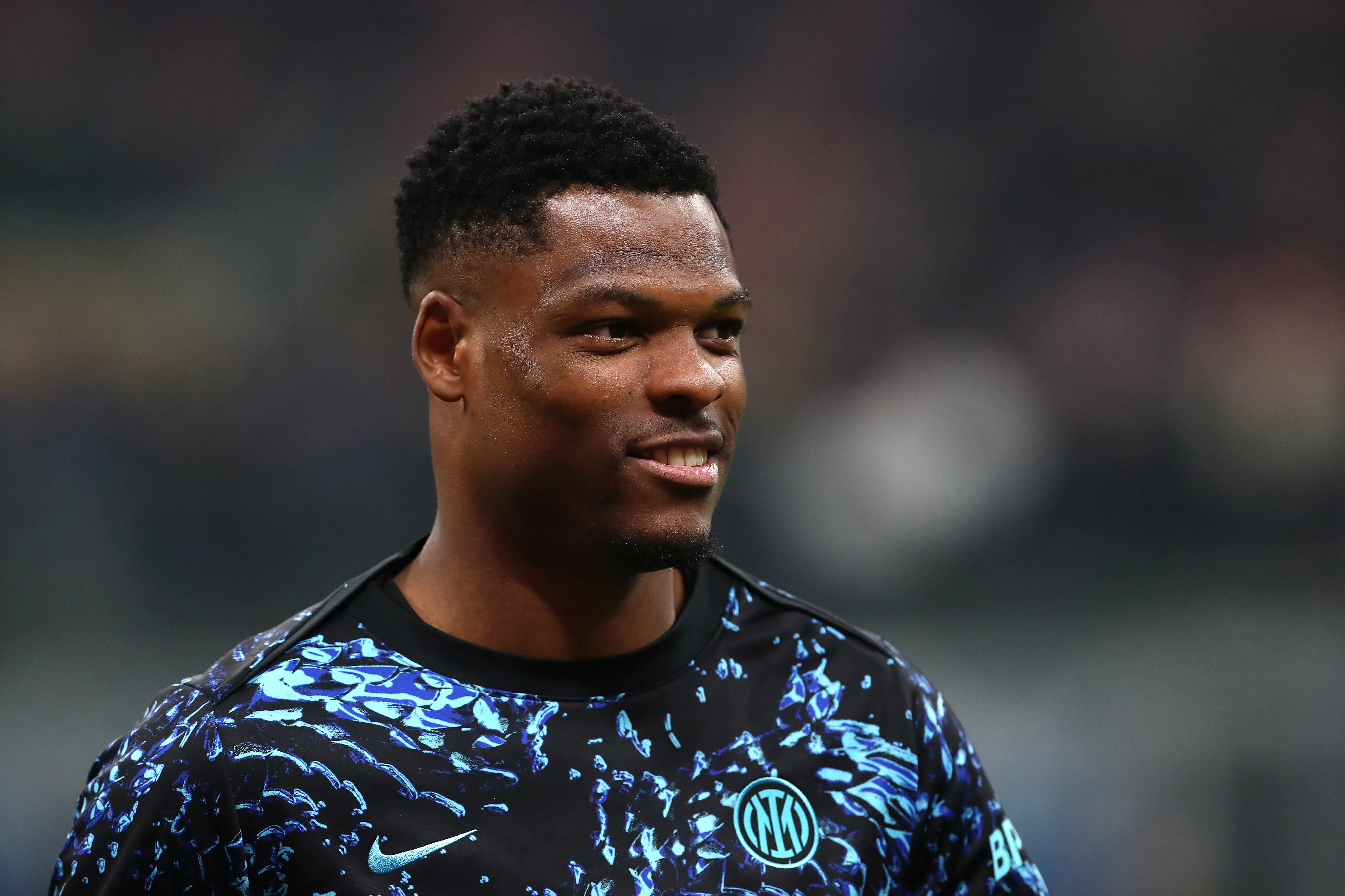 Dumfries pode deixar a Inter em 2026 (Foto: Marco Luzzani/Getty Images)