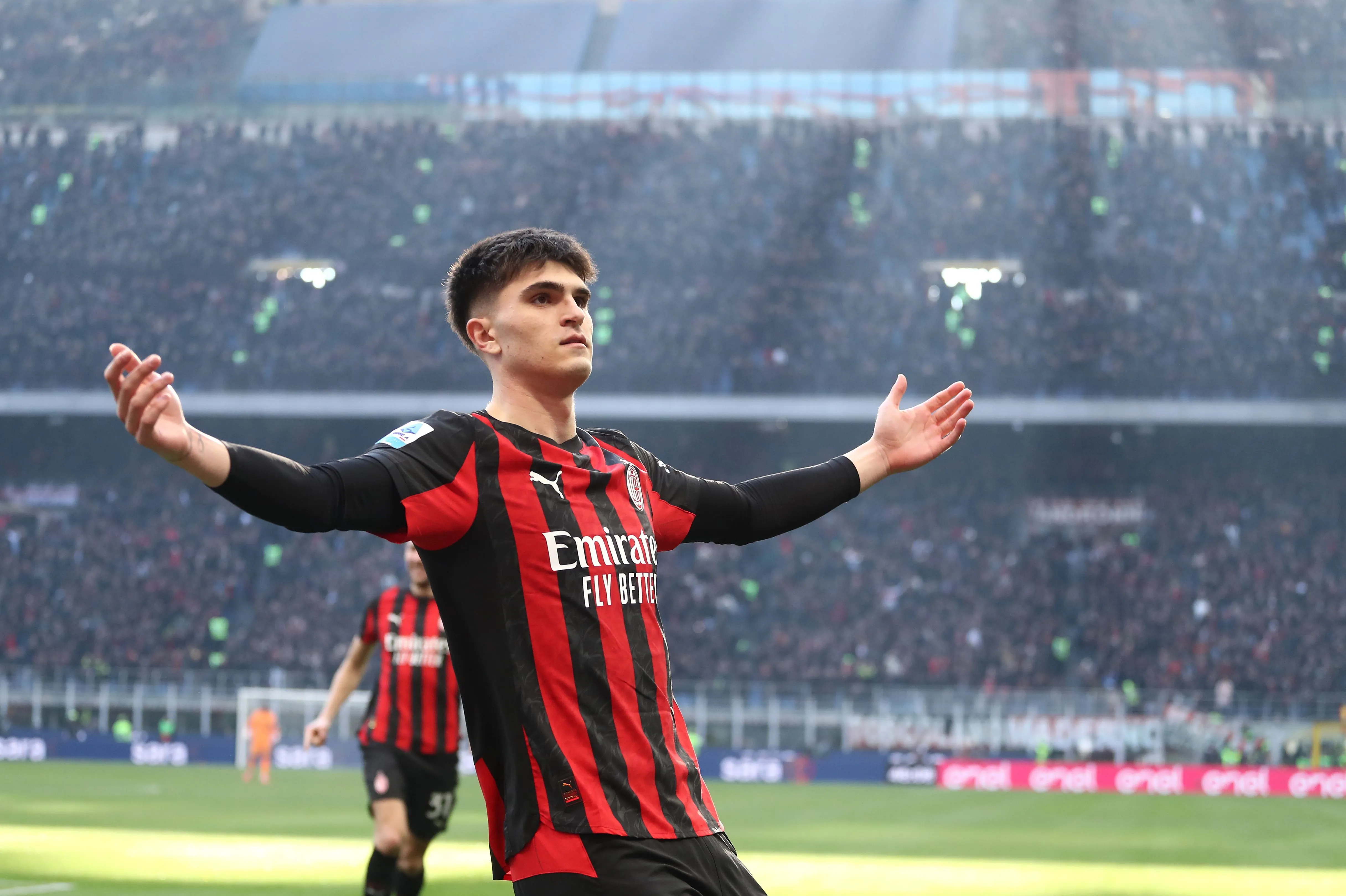 David Bartesaghi, alvo do Arsenal, em jogo do Milan. Foto: Marco Luzzani/Getty Images