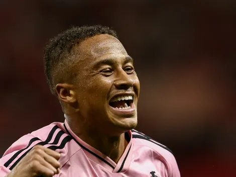 Dínamo de Kiev pode perder Vitinho de graça para o Santos