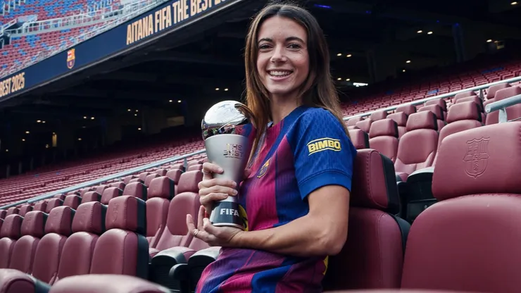 Aitana Bonmati é a atual tricampeão da Bola de Ouro e do Fifa The Best - Foto: Divulgação/Barcelona
