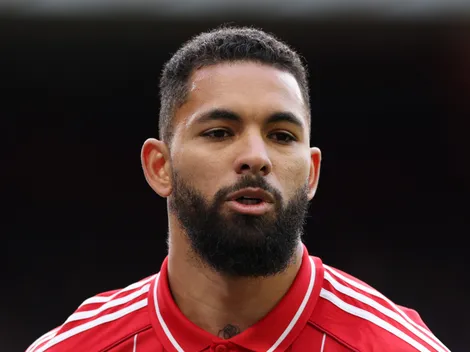 Douglas Luiz vê volta ao Vasco da Gama com bons olhos