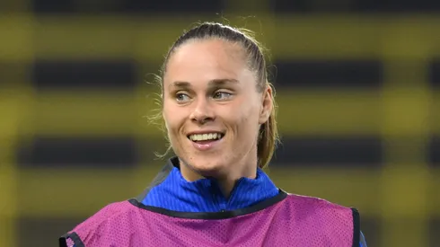 MANCHESTER, ENGLAND - OCTOBER 08: Ewa Pajor of Barcelona Women looks on during the FC Barcelona MD-1 training session and press conference ahead of the UEFA Women's Champions League match against Manchester City at Joie Stadium on October 08, 2024 in Manchester, England. (Photo by Ben Roberts Photo/Getty Images)