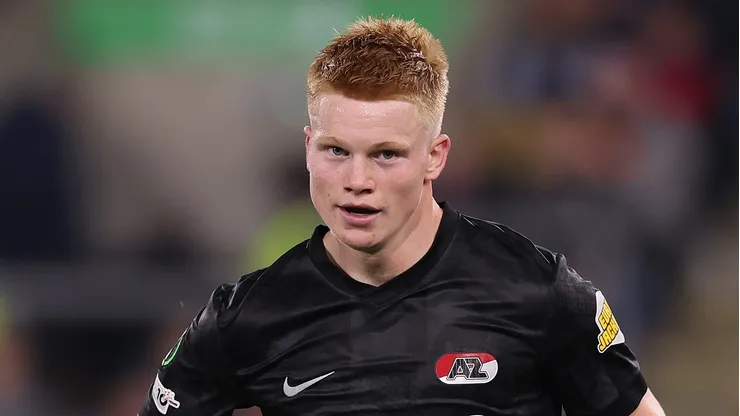 Manchester United terá que pagar R$388 milhões para contratar Kees Smit. (Photo by Ryan Pierse/Getty Images)