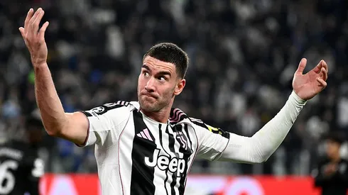 Dusan Vlahovic é um alvo do Barcelona. (Foto: Stefano Guidi/Getty Images)