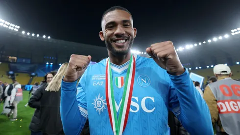 Juan Jesus está em final de contrato com o Napoli. Foto: Abdullah Ahmed/Getty Images
