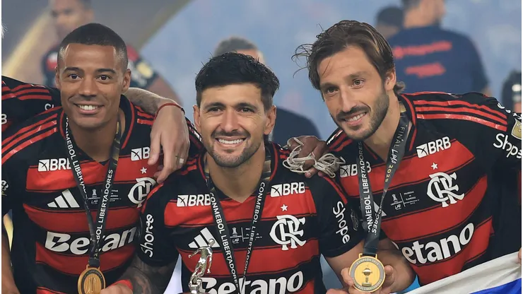 Spartak Moskow terá que pagar o Flamengo a vista para ter Matías Viña. (Foto: Buda Mendes/Getty Images)