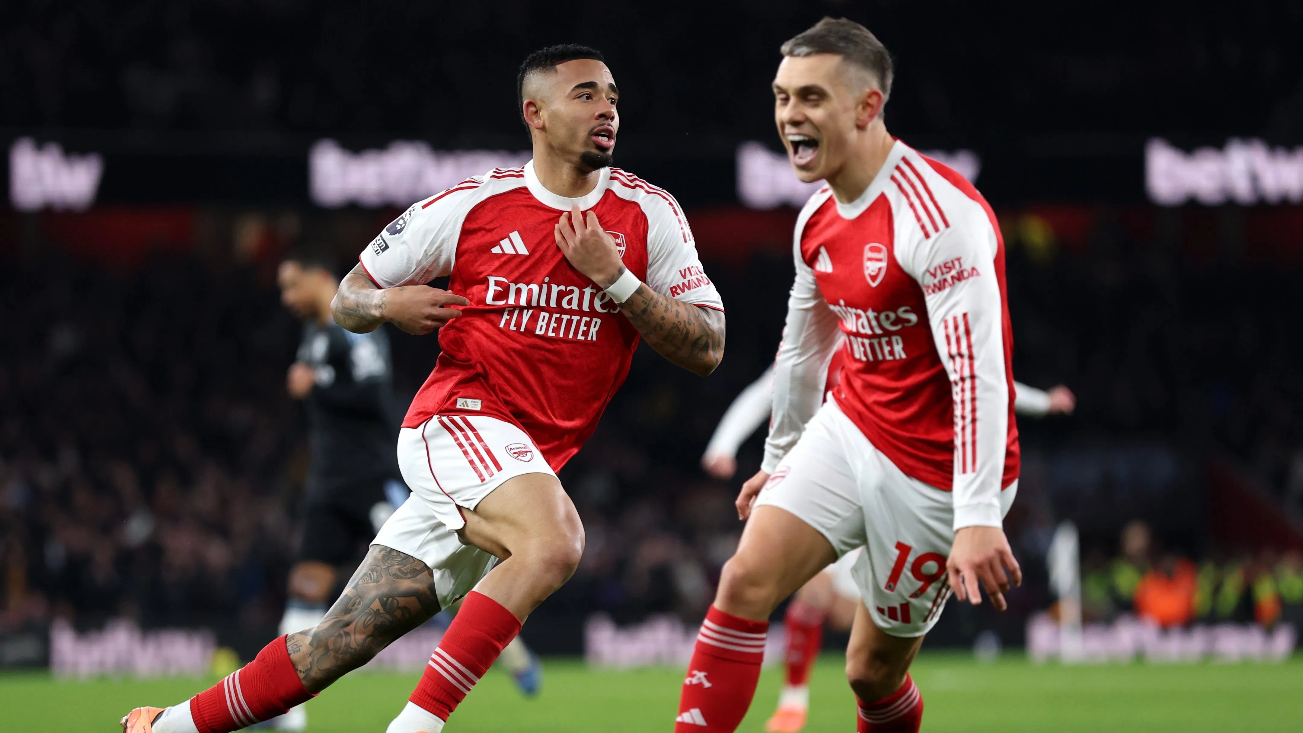 Gabriel Jesus comemorando gol pelo Arsenal. Foto: Justin Setterfield/Getty Images