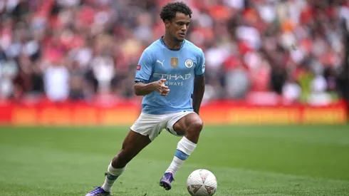 Oscar Bobb pode estar de saída do Manchester City. Foto: Stu Forster/Getty Images.