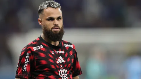 Michael pode ficar no futebol brasileiro. Gilson Lobo/AGIF.
