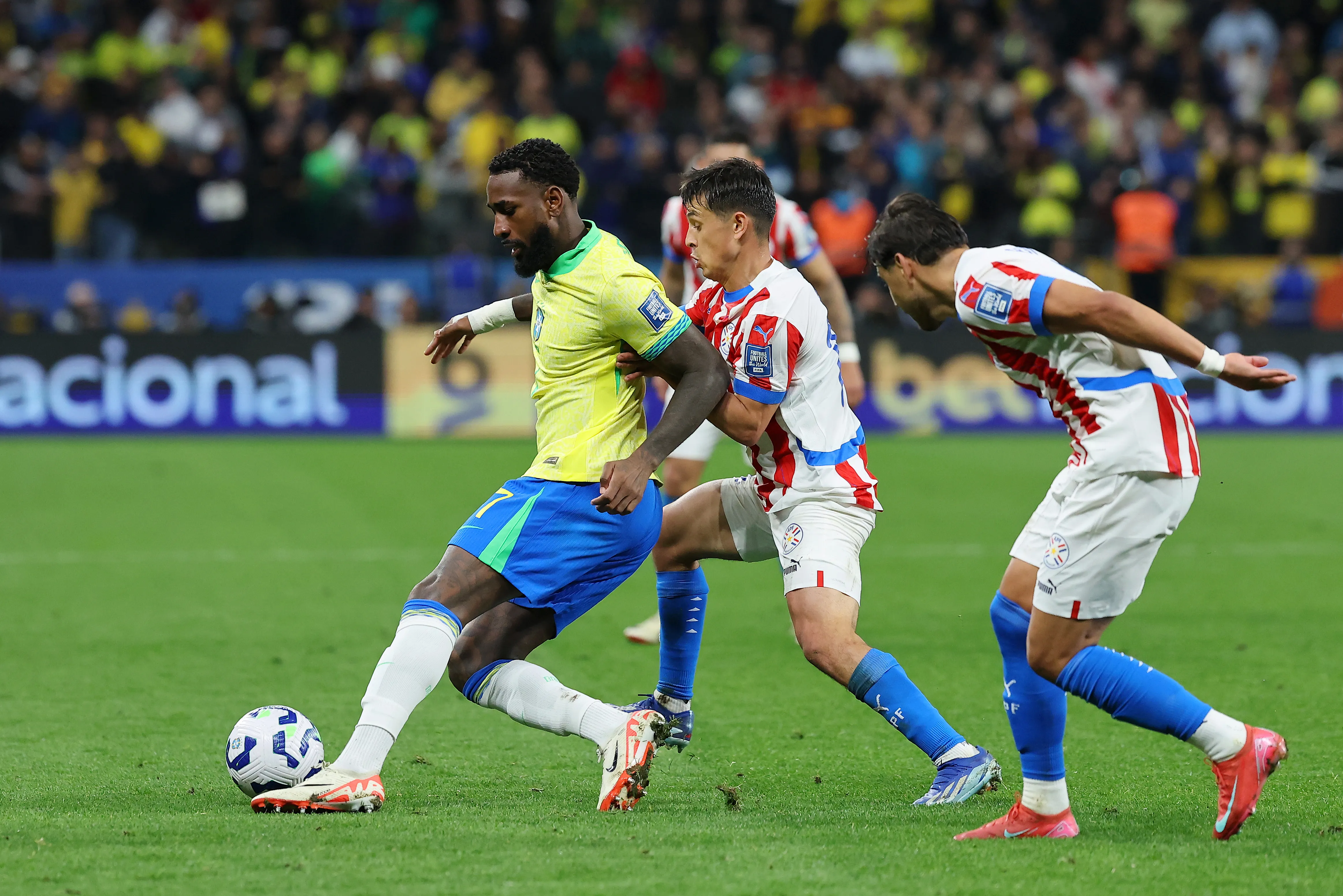 Gerson em campo pelo Brasil. Foto: Wagner Meier/Getty Images