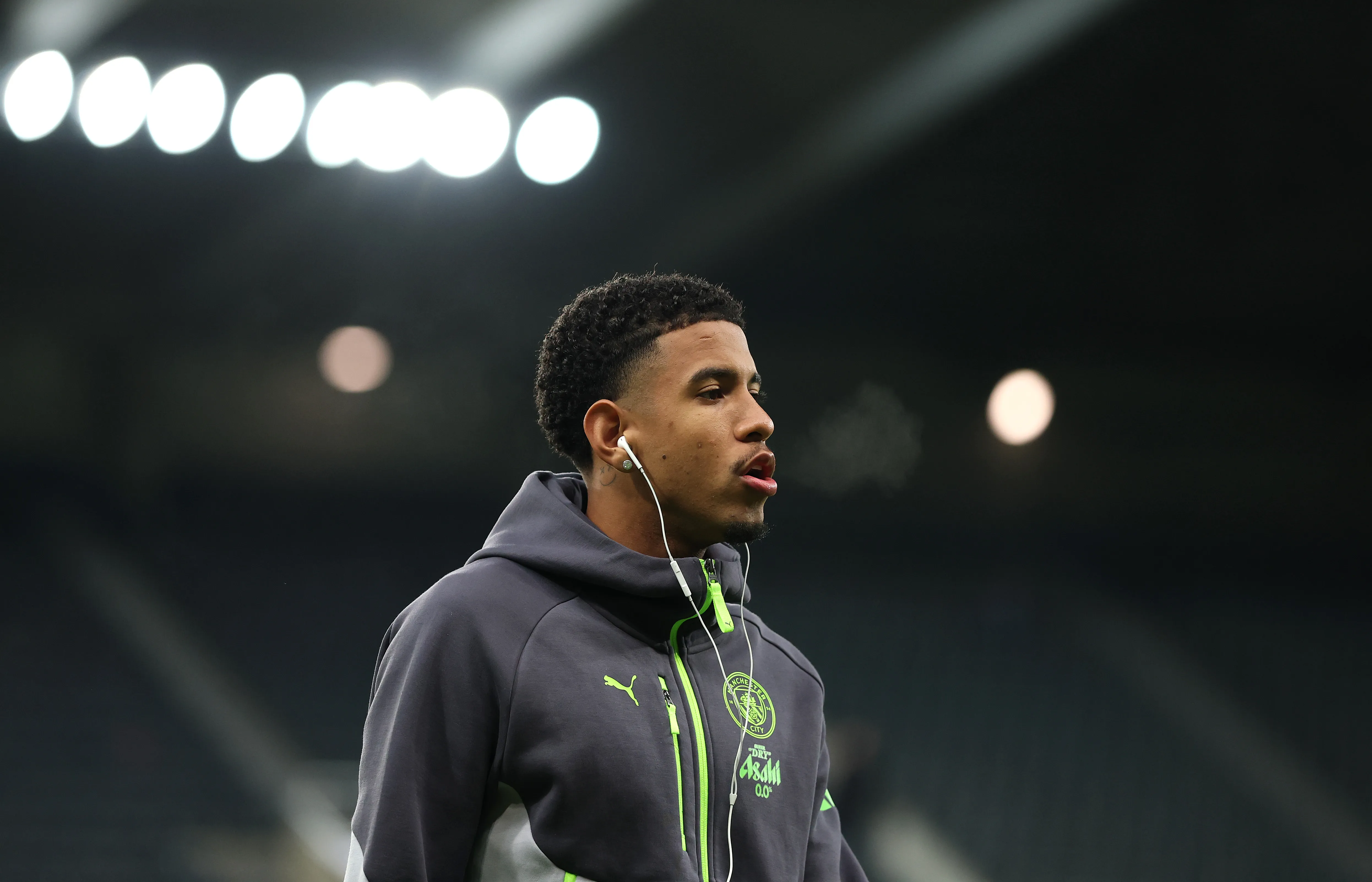 Savinho pode sair (Foto: Stu Forster/Getty Images)