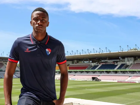 Gil Vicente negocia com Flamengo a venda de Andrew já em janeiro