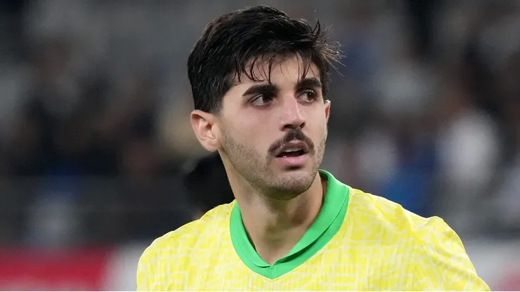 Fenerbahçe avança pela contratação de Beraldo. Foto: Koji Watanabe/Getty Images