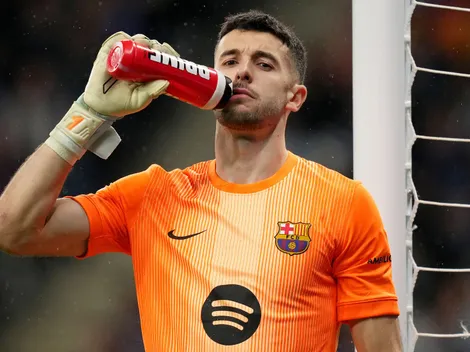 Joan García faz defesa absurda em Espanyol x Barcelona