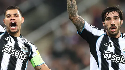 Bruno Guimarães e Sandro Tonali. (Photo by Stu Forster/Getty Images)