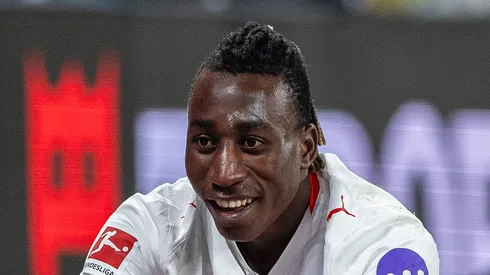 Manchester United avança para contratar Yan Diomande. Foto: Boris Streubel/Getty Images