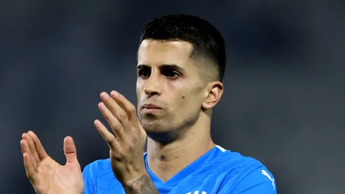 Jogadores do Barcelona aprovam a contratação de João Cancelo, do Al-Hilal. (Photo by Yasser Bakhsh/Getty Images)