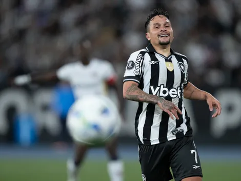 Olympique quer contratar Artur, atacante do Botafogo
