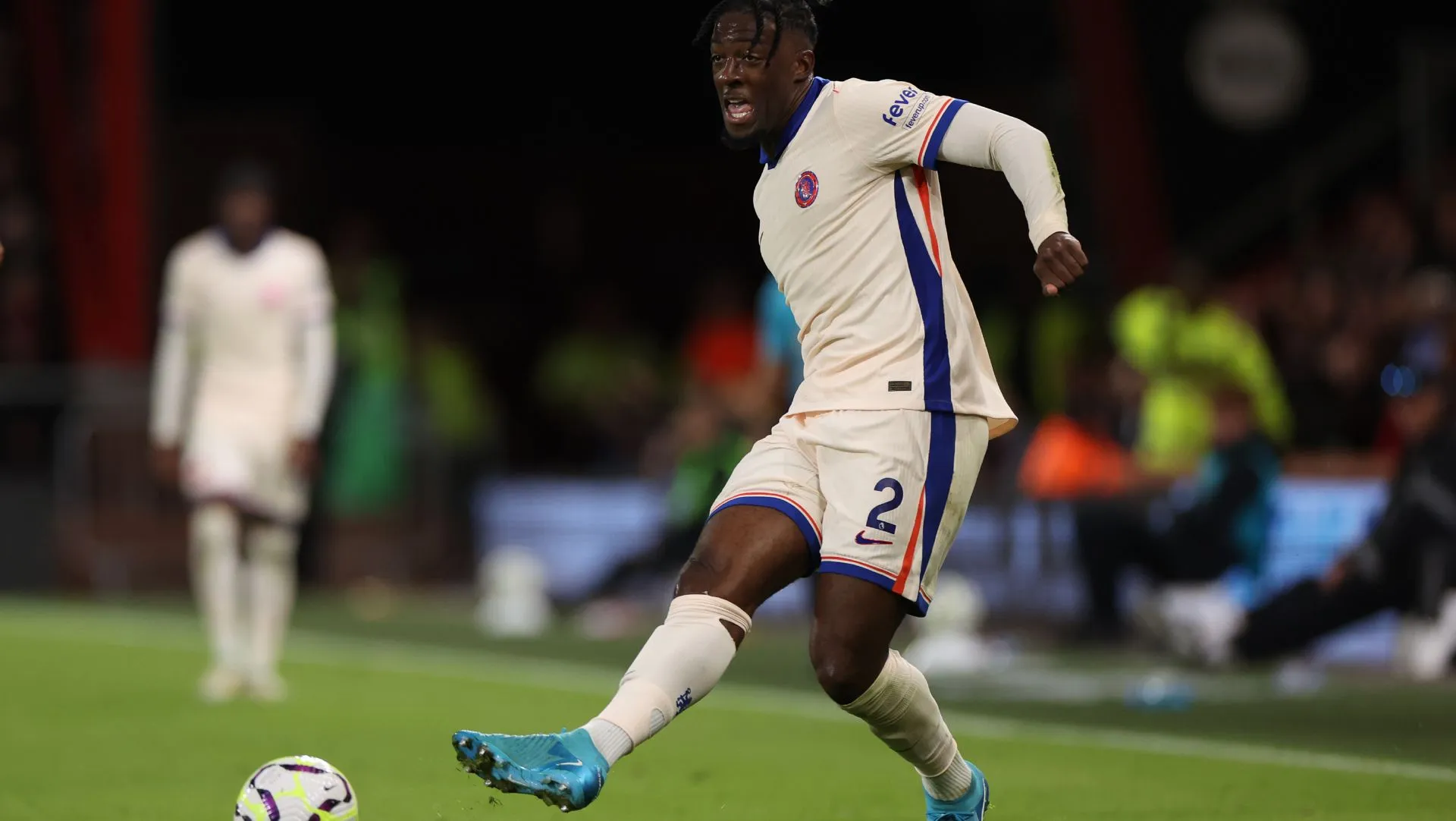 Axel Disasi, do Chelsea, durante partida da Premier League. Foto: Michael Steele/Getty Images