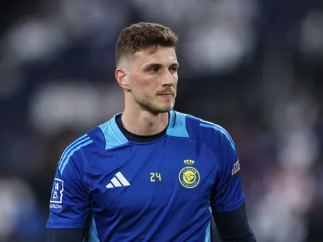 Bento deve permanecer no Al-Nassr após expulsão de goleiro