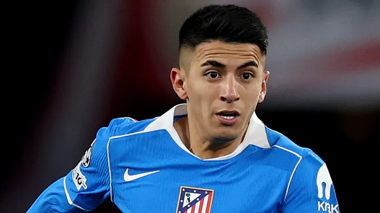 Thiago Almada, do Atlético de Madrid, entra na mira do Cruzeiro. Foto: Lars Baron/Getty Images