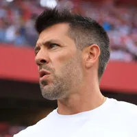 Guardiola agradece Pezzolano por ajuda com novo zagueiro do Manchester City