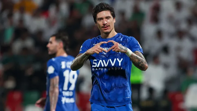 Darwin Núñez substituiu Marcos Leonardo e fez gol pelo Al-Hilal (foto: Yasser Bakhsh/Getty Images)