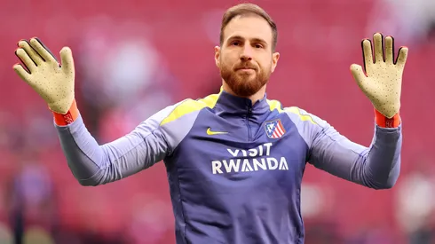 Torcedores de Atlético e Real Madrid divergem sobre atuação de Oblak no gol de Valverde. (Foto: Florencia Tan Jun/Getty Images)