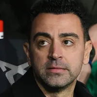 Xavi quer assumir clube da Premier League e aguarda por ofertas