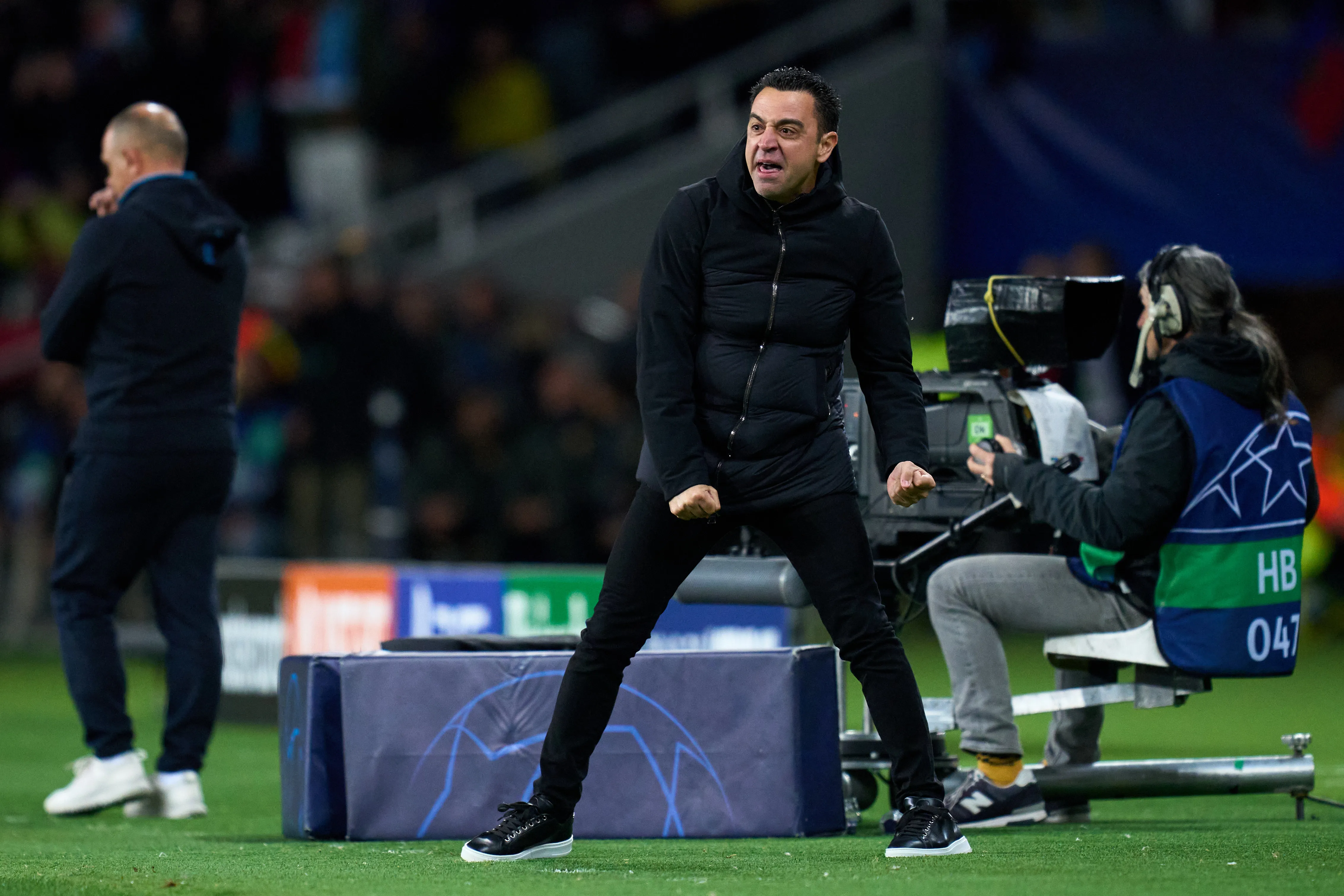 Xavi em tempos de Barcelona. Foto: Alex Caparros/Getty Images