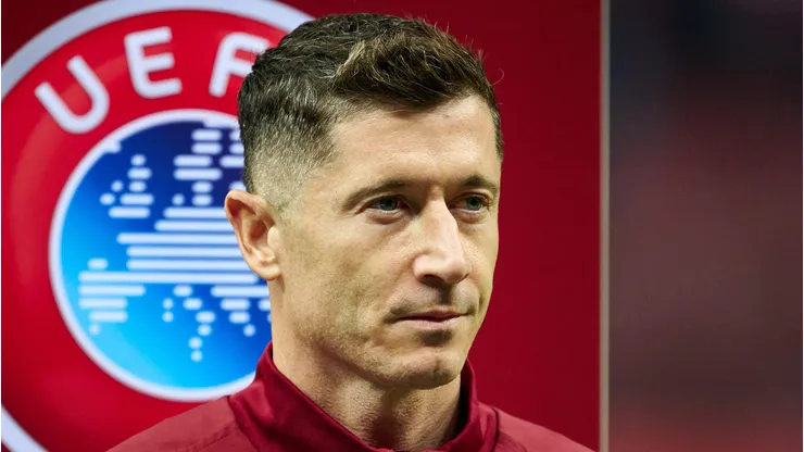 Lewandowski é sugerido ao Flamengo. Foto: Rafal Oleksiewicz/Getty Images