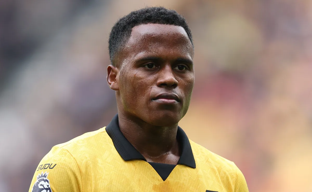 Besiktas dá passos decisivos para fechar com Jhon Arias, unindo-se a Flamengo e Palmeiras pela joia