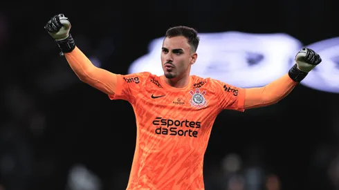 Matheus Donelli é o terceiro goleiro do Corinthians. Ettore Chiereguini/AGIF.