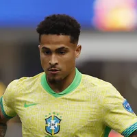 Napoli vira favorito para contratar João Gomes