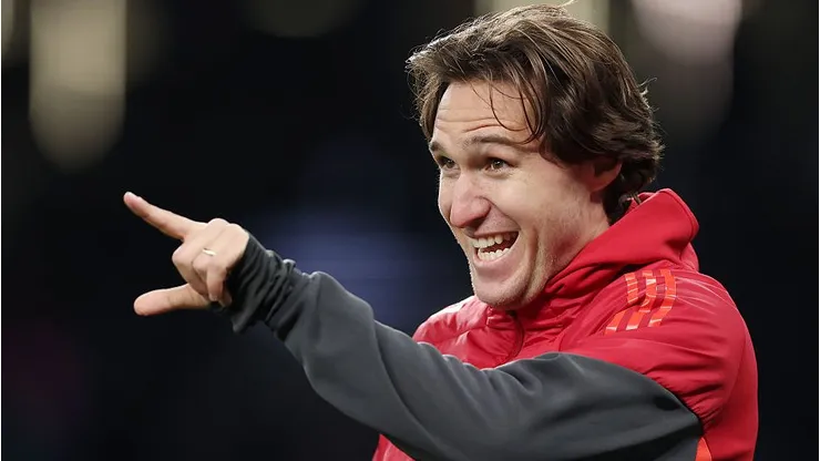 Chiesa pode deixar o Liverpool em definitivo e não por empréstimo. Clube definiu valor (Foto: Alex Pantling/Getty Images)